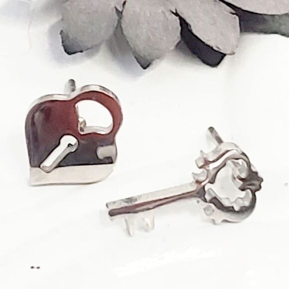 Silver Titanium Lock and Key Stud Pushback Earrings. - Picture 8 of 8